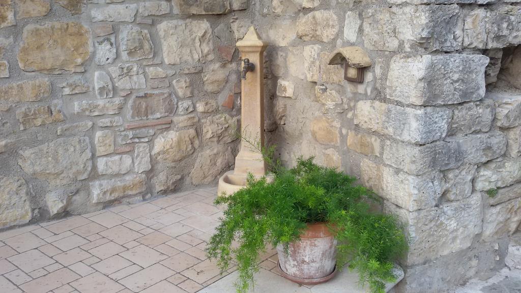 Borgo Medioevale Apartment Todi Exterior photo