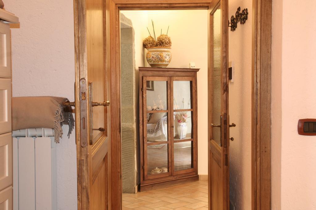Borgo Medioevale Apartment Todi Exterior photo